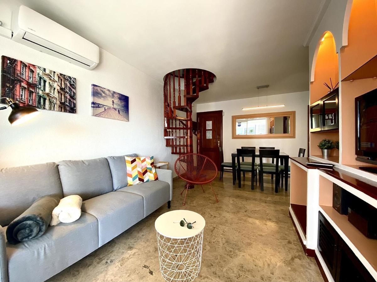 Duplex Oasis Apartment Sitges Exterior photo